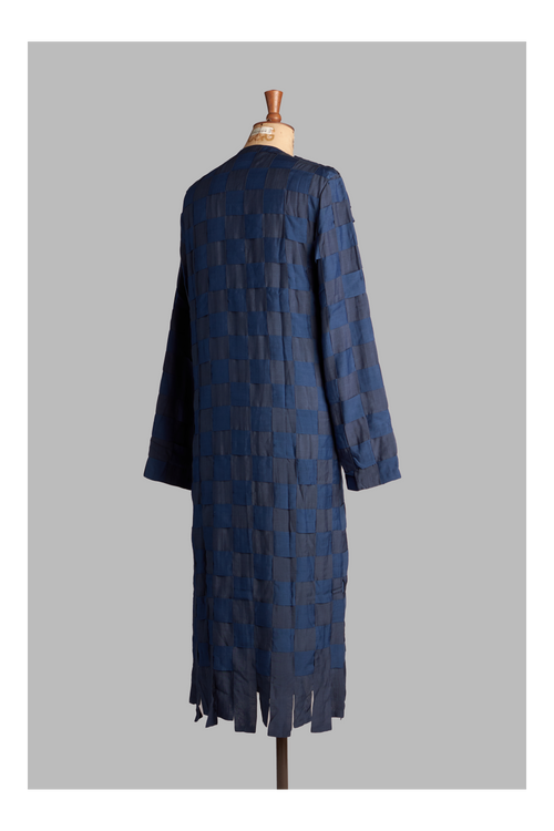 Blue weave kurta on a mannequin against a gray background